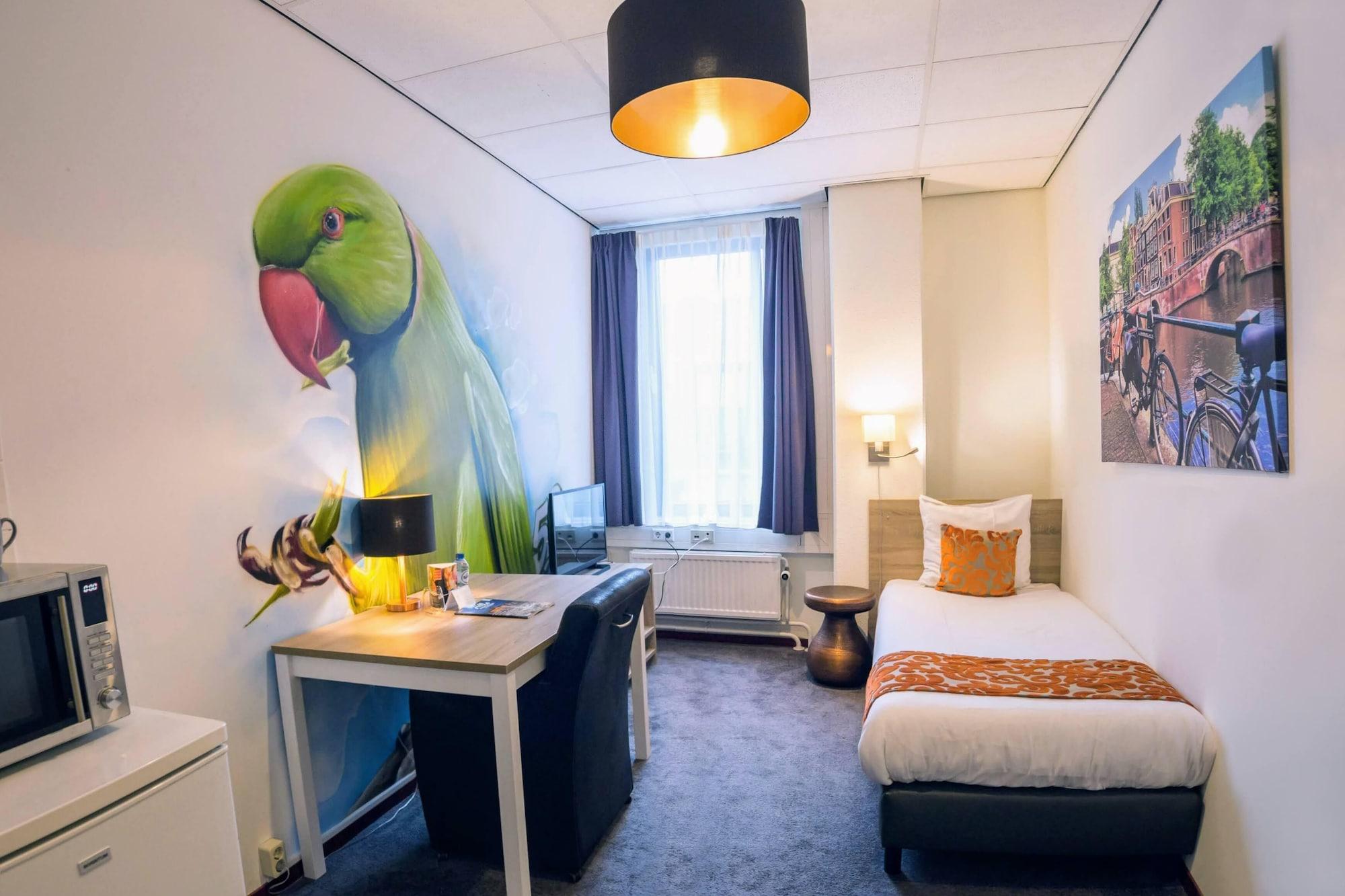 Amsterdam Teleport Hotel Экстерьер фото